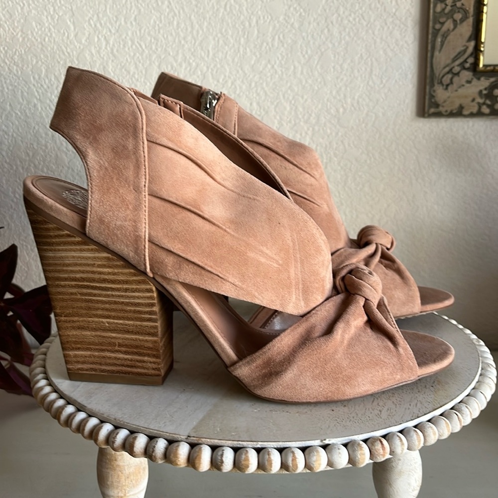 Vince Camuto Kerra leather suede open toe pink heel NEW size 11